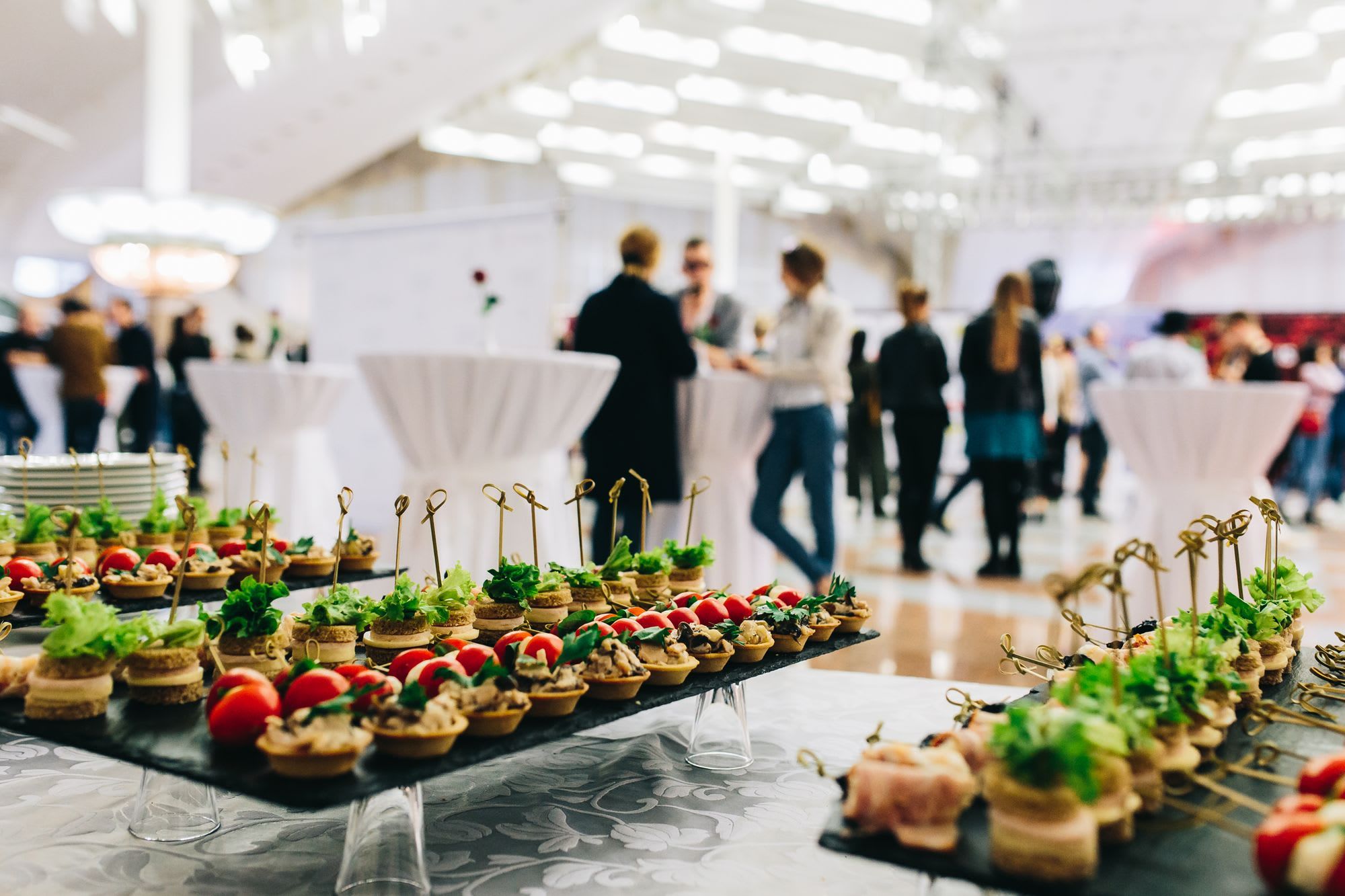 Catering Service und Personal: Bedienungspersonal